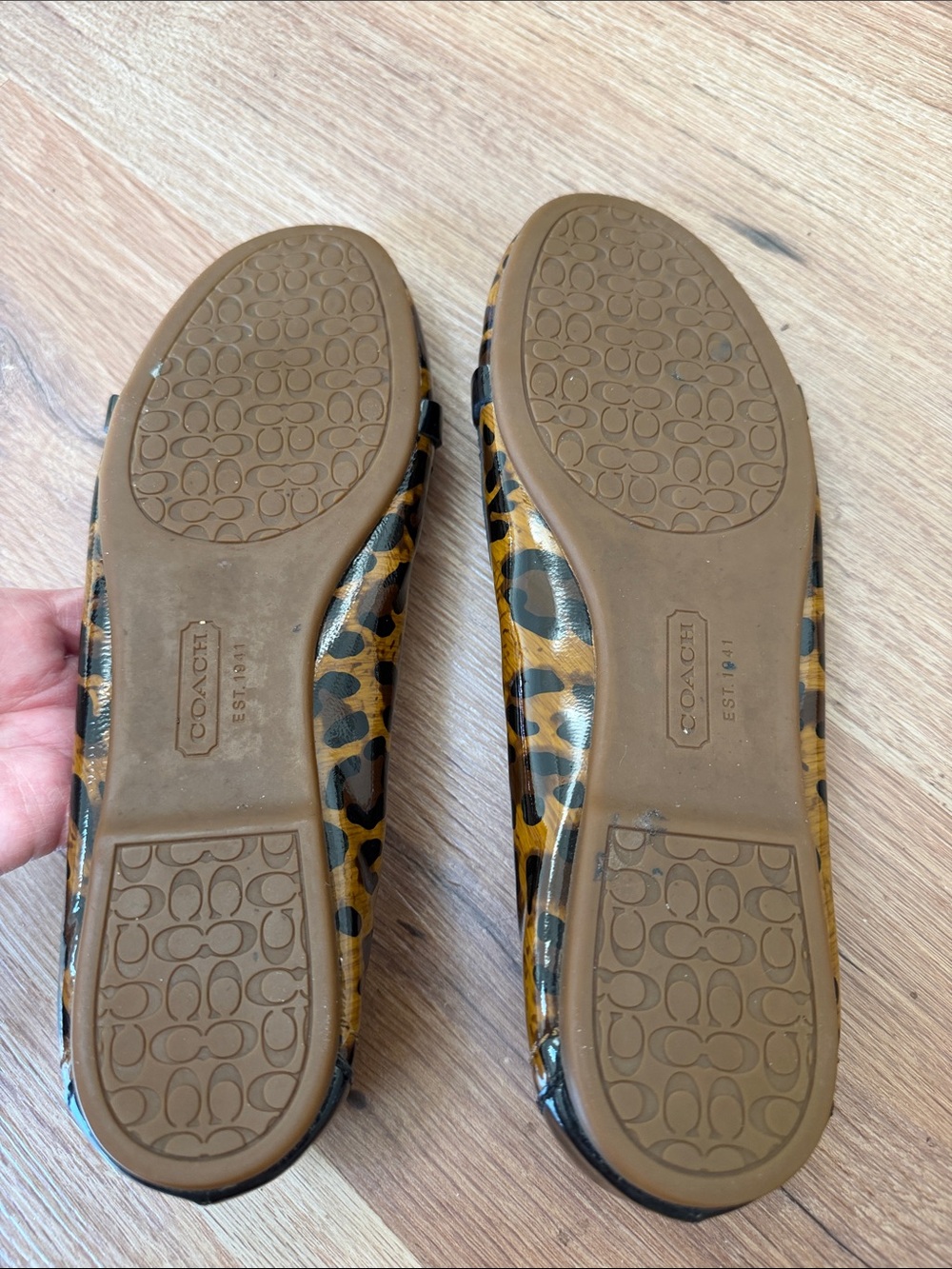 Coach Leopard Print Patent Leather Loafers (Berdina) size 9.5 - Picture 3 of 4